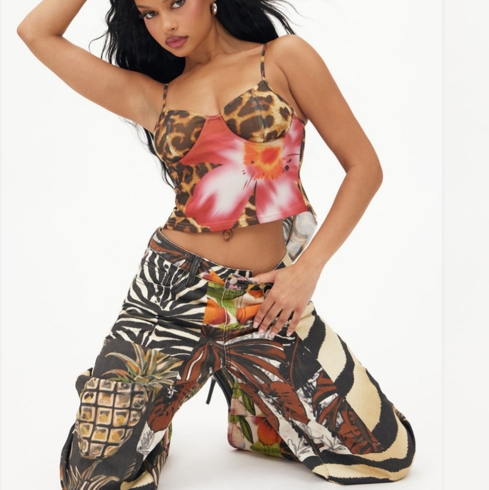 Fashion Nova Multicolor Tropical Patchwork Wide-L… - image 2